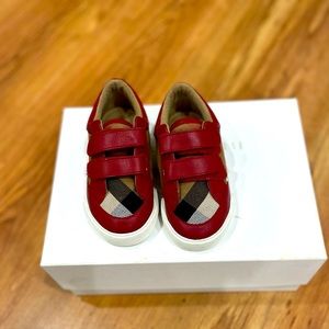 Burberry Velcro-Strap Sneaker (Toddler)